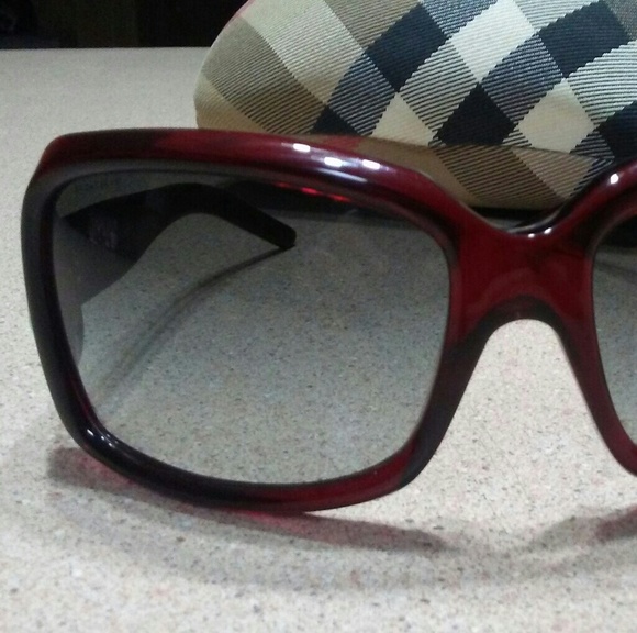 Burberry eyewear - Picture 3 of 3